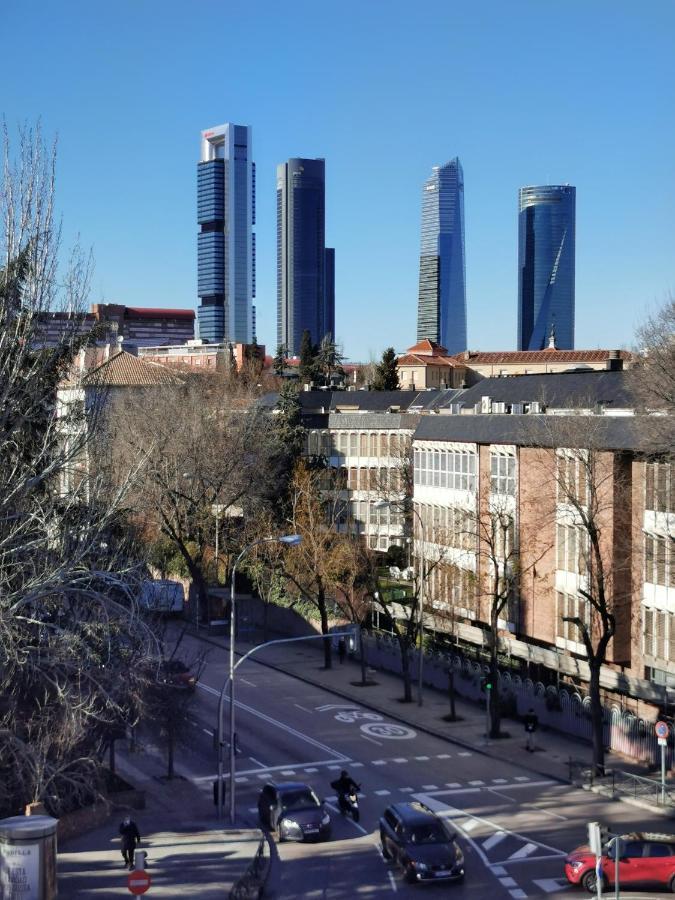 La Posada De El Chaflan Hotel Madrid Buitenkant foto